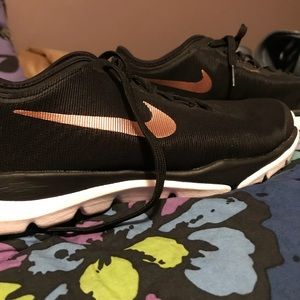 Nike Flex Supreme Tr4 Rose Gold